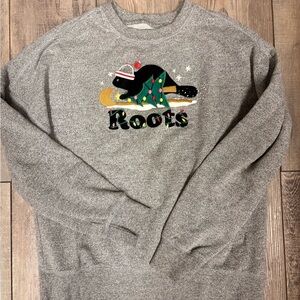 Roots Gray Holiday Women’s size XS Graphic Crewneck Sweater